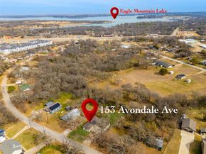 153  Avondale Avenue , Azle Texas 76020