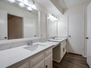 1902  Pat Ln  , Carrollton Texas 75006