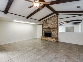 1902  Pat Ln  , Carrollton Texas 75006