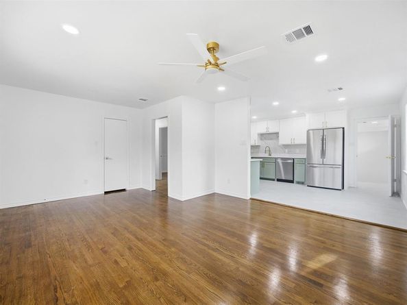 10270  Kilkenny Place , Dallas Texas 75228