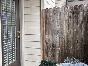 1603 N Garrett Avenue  100, Dallas Texas 75206