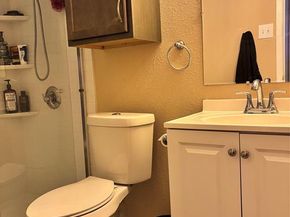 1603 N Garrett Avenue  100, Dallas Texas 75206