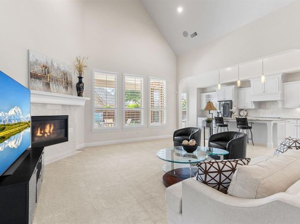 1095  Jennala Drive , Frisco Texas 75036