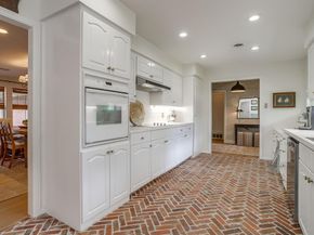 3917  Marys Creek Drive , Benbrook Texas 76116
