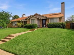 3919  Queens Court , Garland Texas 75043
