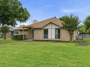 1506  Springaire Lane , Lewisville Texas 75077