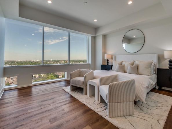 3111  Welborn Street  1306, Dallas Texas 75219