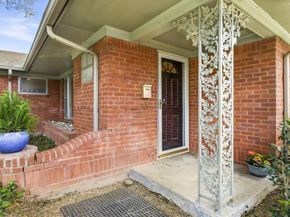 6524  Ravendale Lane , Dallas Texas 75214