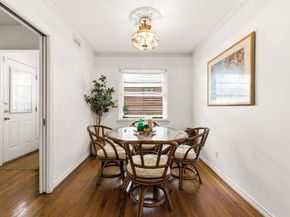 6524  Ravendale Lane , Dallas Texas 75214