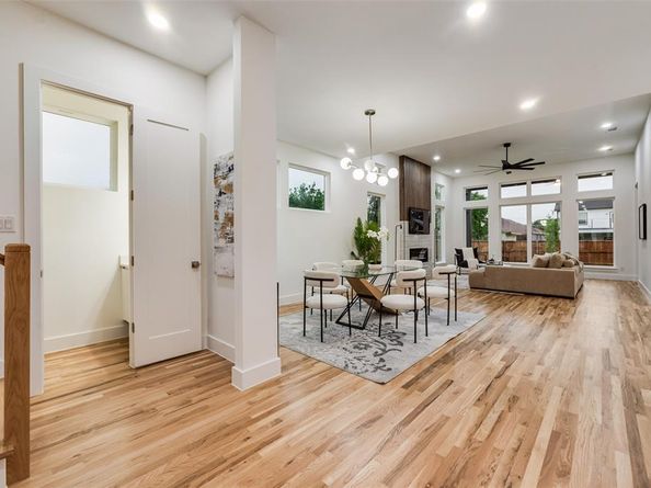3519  Toronto Street , Dallas Texas 75212