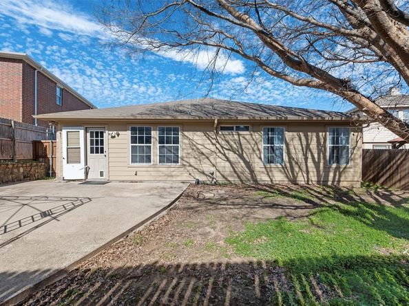 2528  Big Spring Drive , Fort Worth Texas 76120