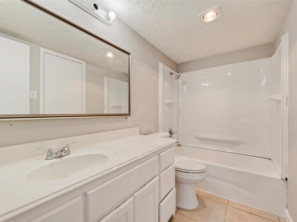 4602  Redwood Drive , Garland Texas 75043