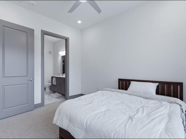 2700  Old Denton Road  2272, Carrollton Texas 75007