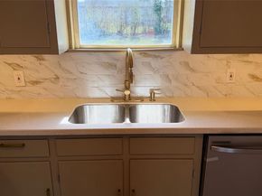 2816  Gardenia Street , Fort Worth Texas 76119