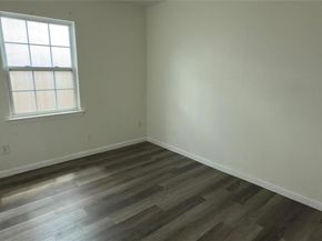 913  Rosewood Hills Drive , Garland Texas 75040