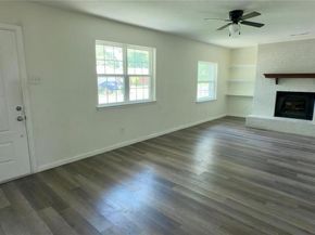 913  Rosewood Hills Drive , Garland Texas 75040