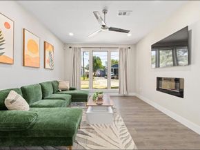 2021  Leath Street , Dallas Texas 75212