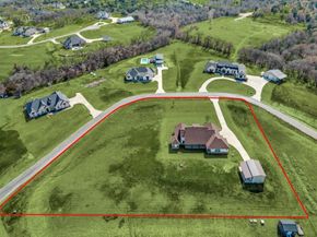 2000  Ragland Trail , Azle Texas 76020