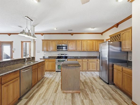 2600  Bowie Drive , Mesquite Texas 75181