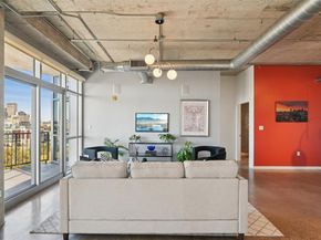 1001  Belleview Street  705, Dallas Texas 75215