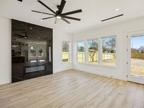 918 N Tatum Avenue , Dallas Texas 75211