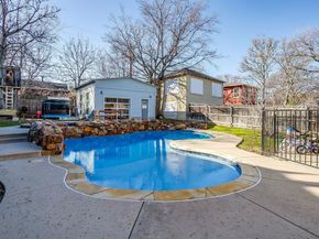 1804  Thomas Place , Fort Worth Texas 76107
