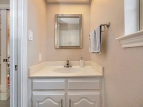 1501  Lynhurst Lane , Denton Texas 76205