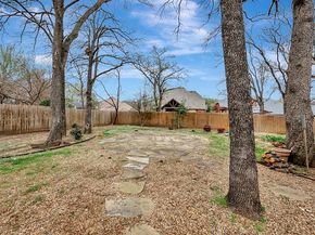 1501  Lynhurst Lane , Denton Texas 76205