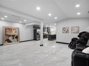 9923  Hustead Street , Dallas Texas 75217