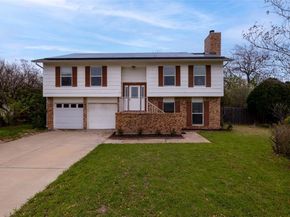 522  Royal Valley Road , Grand Prairie Texas 75052