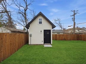 2612  Mission  , Fort Worth Texas 76109