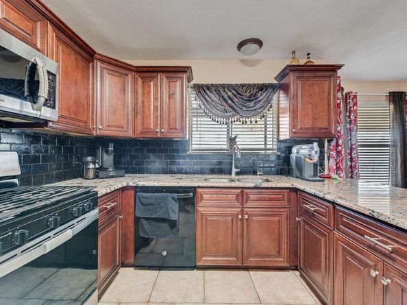 5701  Sea Breeze Lane , Fort Worth Texas 76135