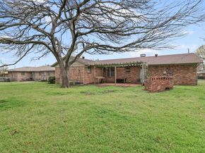 1119  Kings Row , Denton Texas 76209