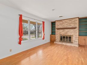 1119  Kings Row , Denton Texas 76209