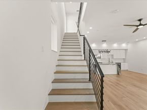 2001 N Prairie Avenue  106, Dallas Texas 75204