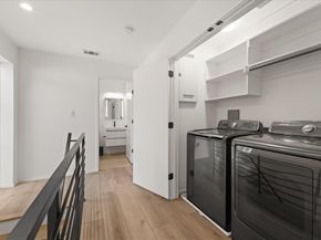 2001 N Prairie Avenue  106, Dallas Texas 75204