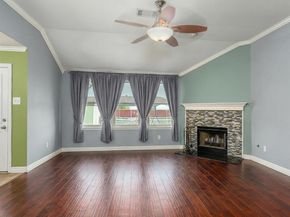 336  Chase Hill Lane , Fort Worth Texas 76028