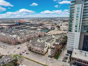 2119  Albany Street , Dallas Texas 75201