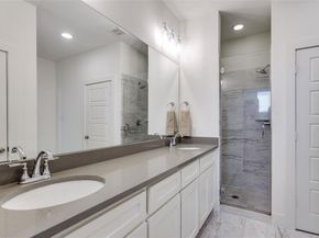 2812  Addison Park Lane , Fort Worth Texas 76110