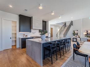 7115  Casa Loma Avenue , Dallas Texas 75214