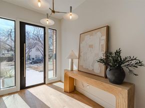 7115  Casa Loma Avenue , Dallas Texas 75214