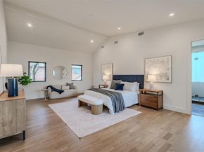 7115  Casa Loma Avenue , Dallas Texas 75214