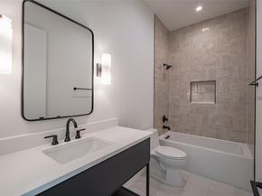 7115  Casa Loma Avenue , Dallas Texas 75214