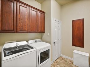 1211  Northglen Court , Mansfield Texas 76063