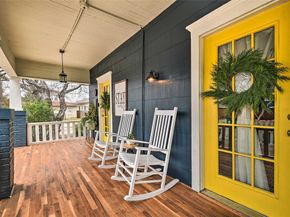 1460 W Allen Avenue , Fort Worth Texas 76110