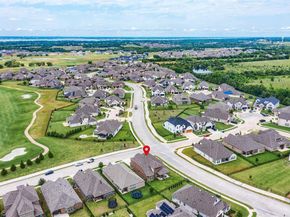 2536  Governors Boulevard , Heath Texas 75126