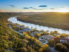 14916  Flat Top Ranch Road , Austin Texas 78732