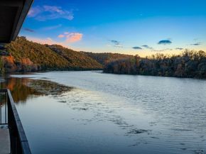 14916  Flat Top Ranch Road , Austin Texas 78732