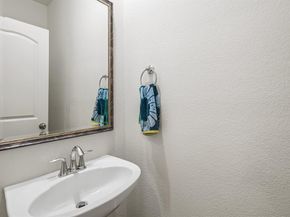 13900  Noel Road  23, Dallas Texas 75240