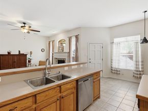 1740  Ivy Lane , Carrollton Texas 75007
